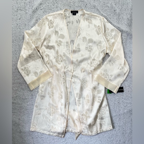 Jones New York Other - NEW Women's Jones of New York Intimates Ivory Floral Night Robe Size L/XL